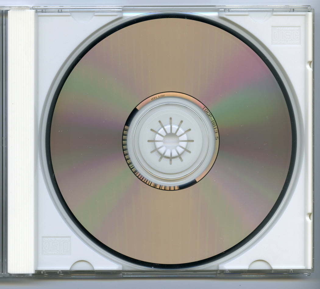 007 : A VIEW TO A KILL Original CD Soundtrack (CD face)