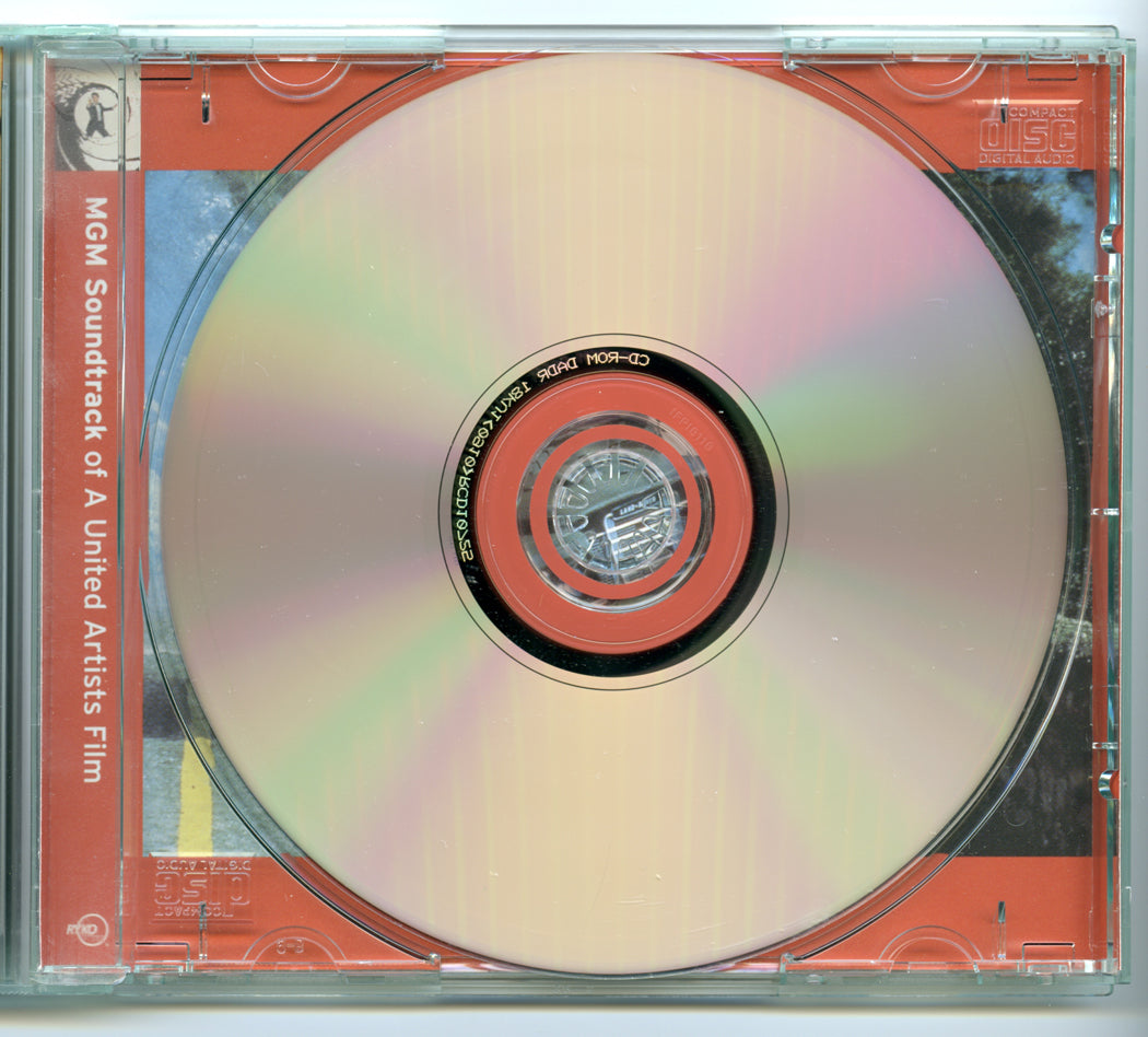 007 : THE LIVING DAYLIGHTS Original CD Soundtrack (CD face)