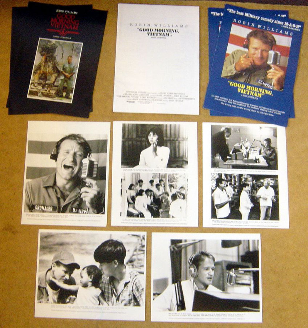 Good Morning Vietnam Original Press Kit With 5 Black And White Stills