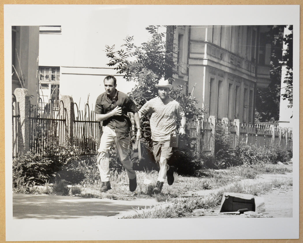 WELCOME TO SARAJEVO (Still 7) Cinema Black and White Press Stills