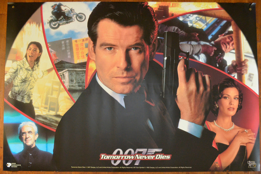 007 : TOMORROW NEVER DIES Cinema BANNER – BACK View 