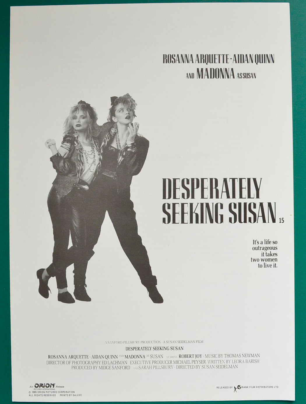 Desperately Seeking Susan - Synopsis - Front