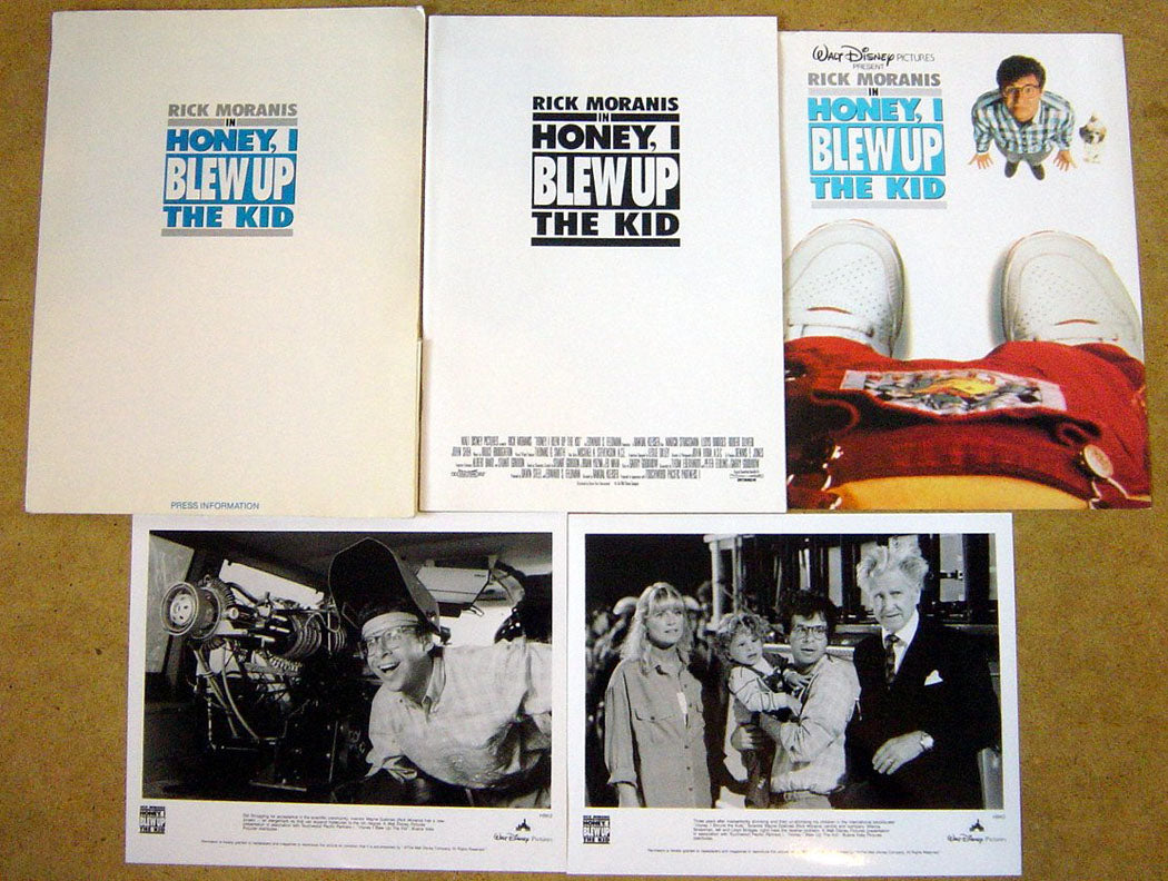 Honey I Blew Up The Kid  Original Press Kit With 2 Black And White Stills 