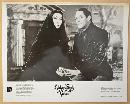 ADDAMS FAMILY VALUES Original Cinema Press Kit – Press Still 04 