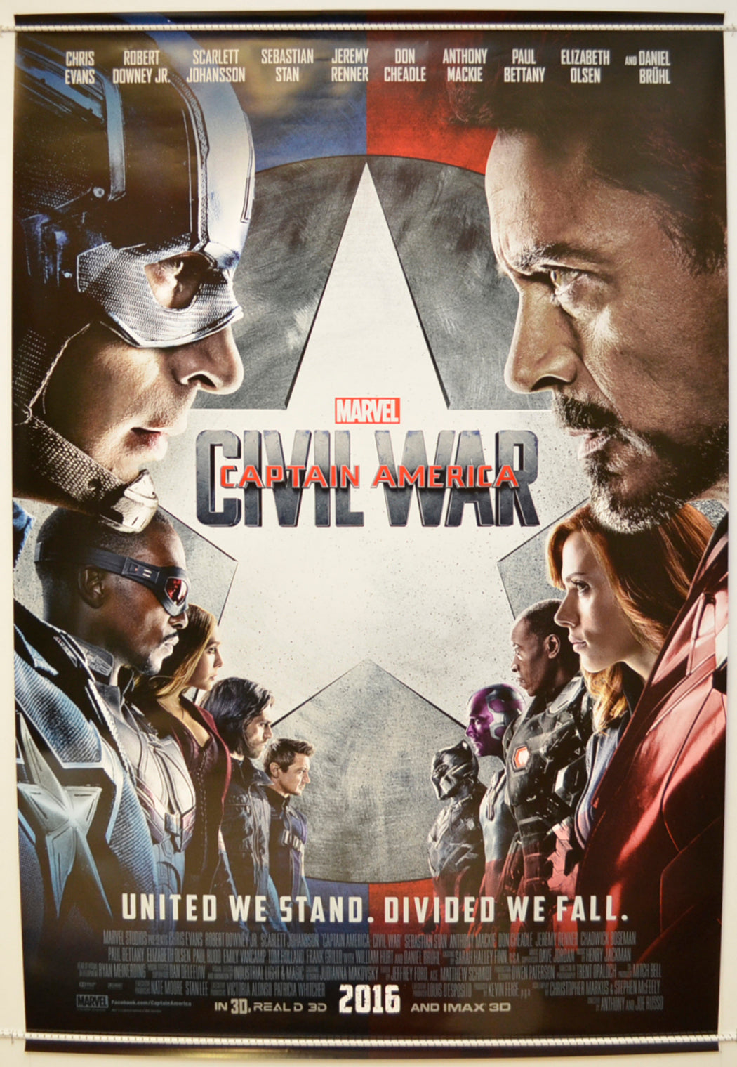 Captain America : Civil War  Original One Sheet Poster - Film Poster - Movie Poster 