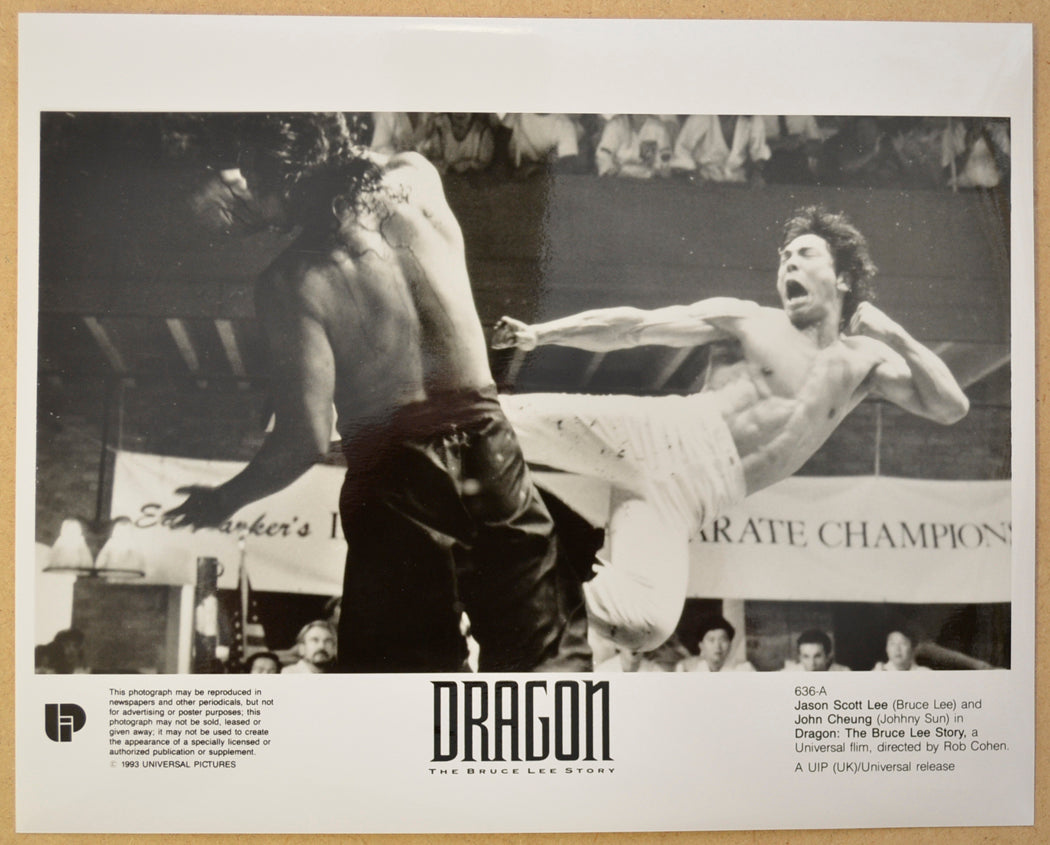 DRAGON : THE BRUCE LEE STORY Original Cinema Press Kit – Press Still 02 