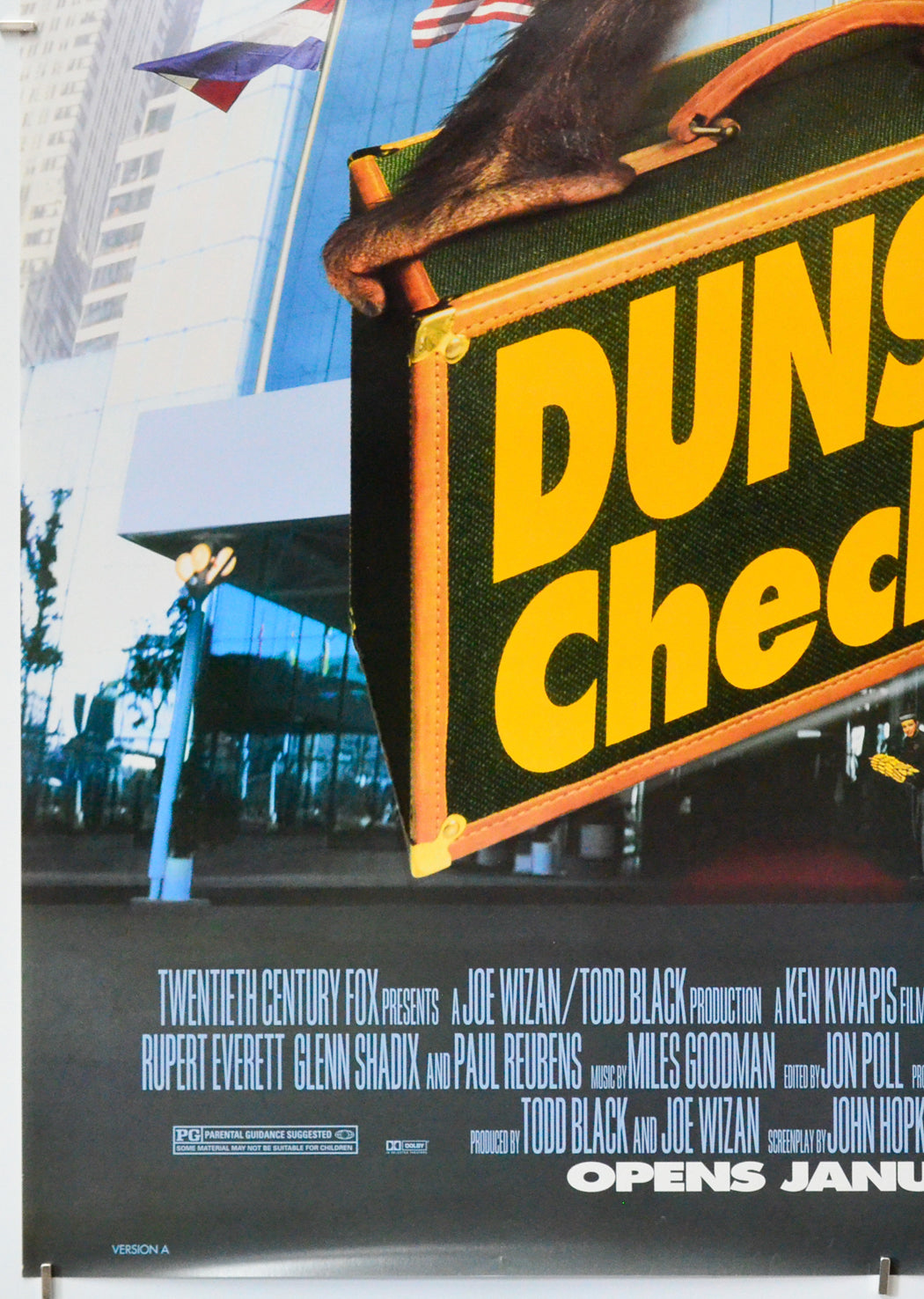 Dunston Checks In (Bottom Right) Cinema One Sheet Movie Poster 