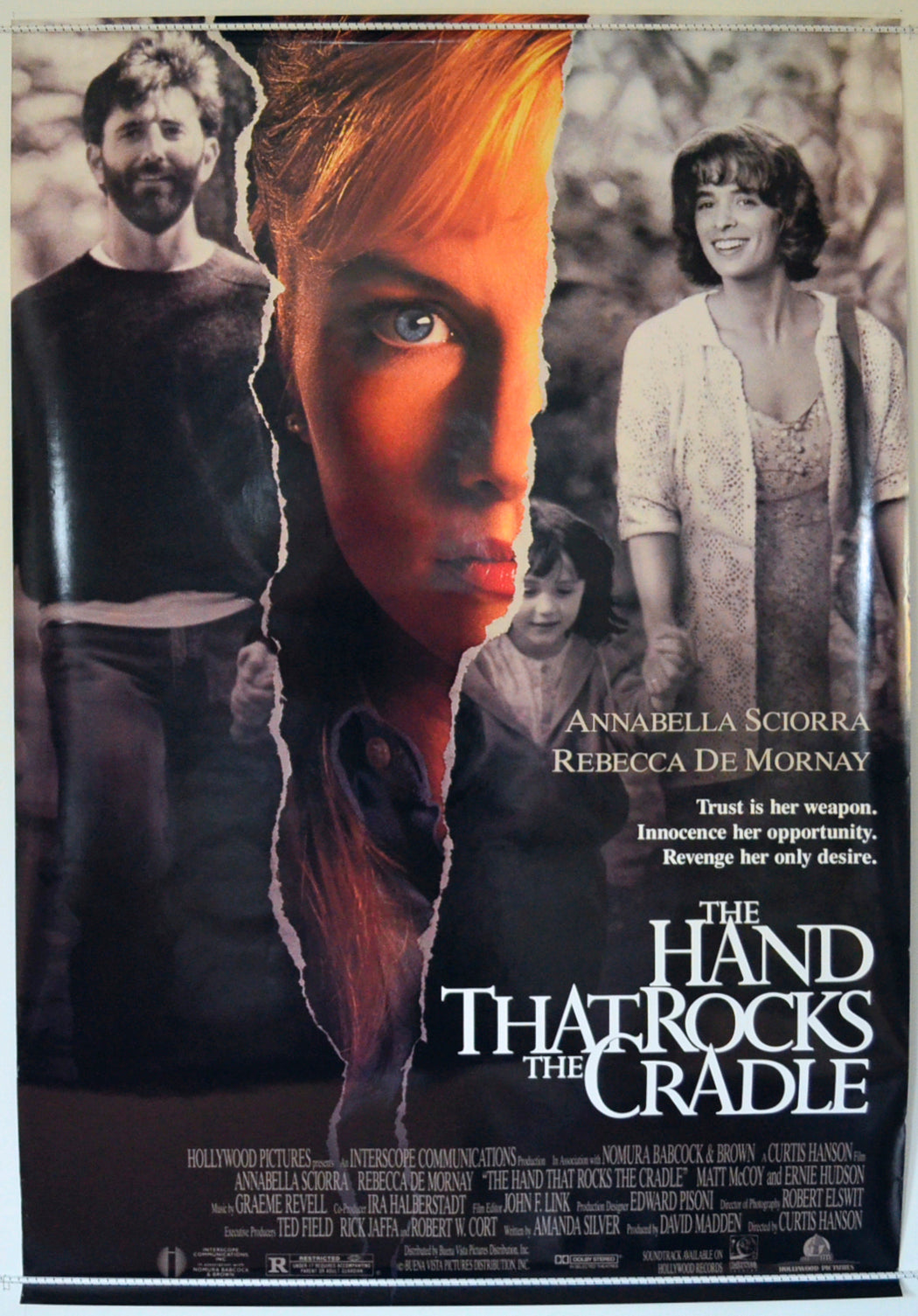 The Hand That Rocks The Cradle  Original One Sheet Poster - Film Poster - Movie Poster 