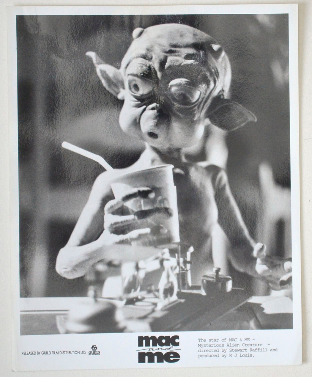 Mac And Me    Original Cinema Front Of House (FOH) Black And White Still – Press Still – Movie Still     