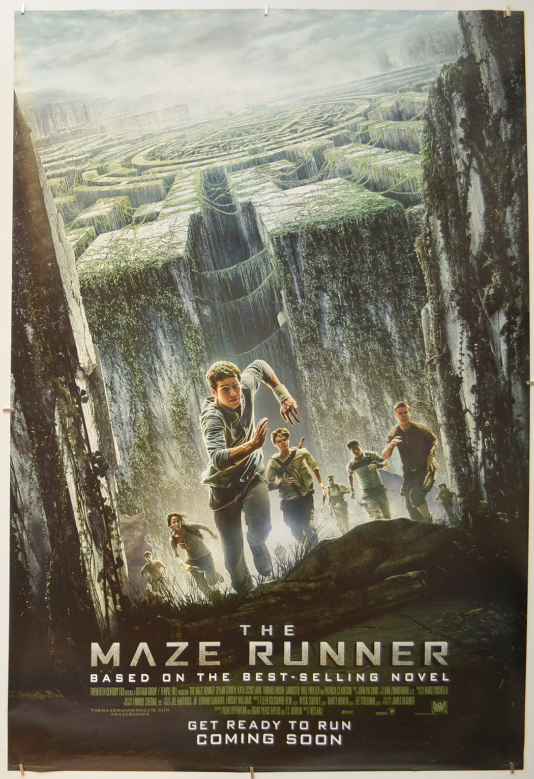 THE Maze Runner  (International One-Sheet Campaign B)   Original One Sheet Poster - Film Poster - Movie Poster