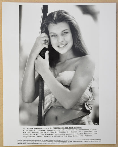 RETURN TO THE BLUE LAGOON Original Cinema Press Kit – Press Still 02 