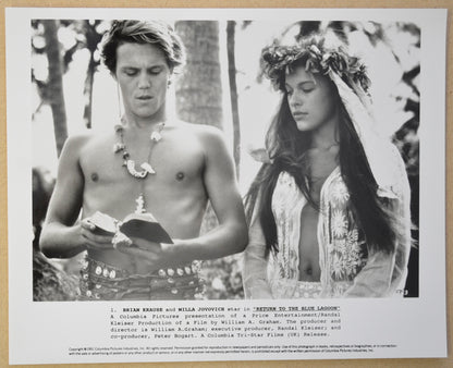 RETURN TO THE BLUE LAGOON Original Cinema Press Kit – Press Still 04 