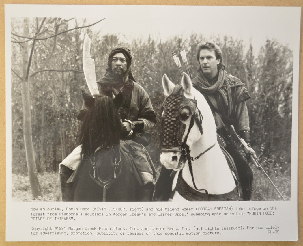 ROBIN HOOD PRINCE OF THIEVES Original Cinema Press Kit – Press Still 04 