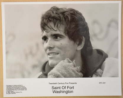 SAINT OF FORT WASHINGTON Original Cinema Press Kit – Press Still 01 