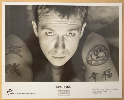 SHOPPING Original Cinema Press Kit – Press Still 03 