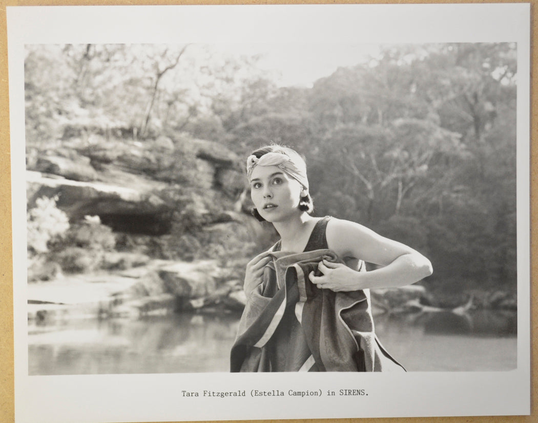 SIRENS Original Cinema Press Kit – Press Still 04 