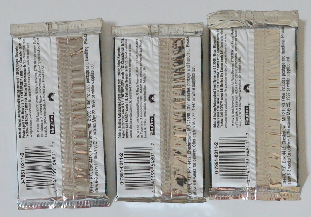 Star Trek : First Contact Trading Cards and Binder by Skybox (booster packs backs)