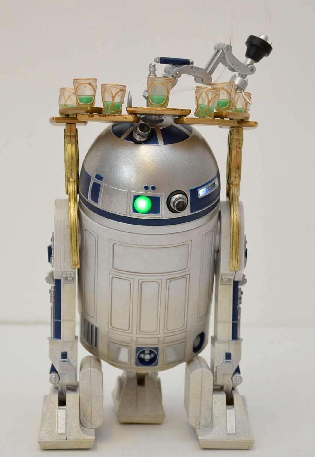 STAR WARS : SIDESHOW TOY - R2-D2 – SIDEHOW DELUXE – BackView 