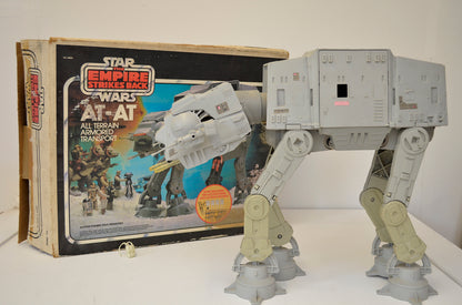 Star Wars : The Empire Strikes Back - AT-AT  Original Boxed Vintage Kenner Toy (38810)