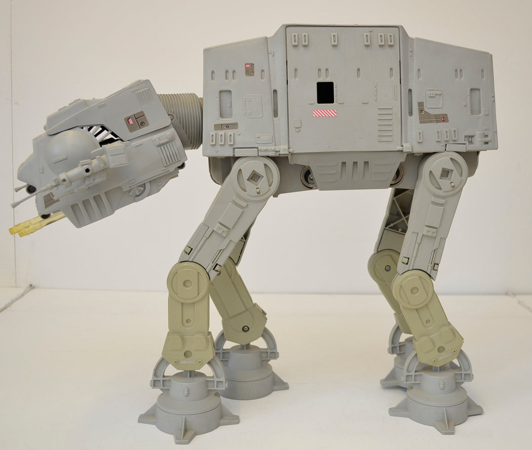 STAR WARS : EMPIRE STRIKES BACK - AT-AT - Kenner Toy - 38810 (SIDE 1 View)  