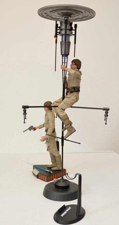 STAR WARS : HOT TOYS - LUKE SKYWALKER – BESPIN OUTFIT - DX07 – Left View 