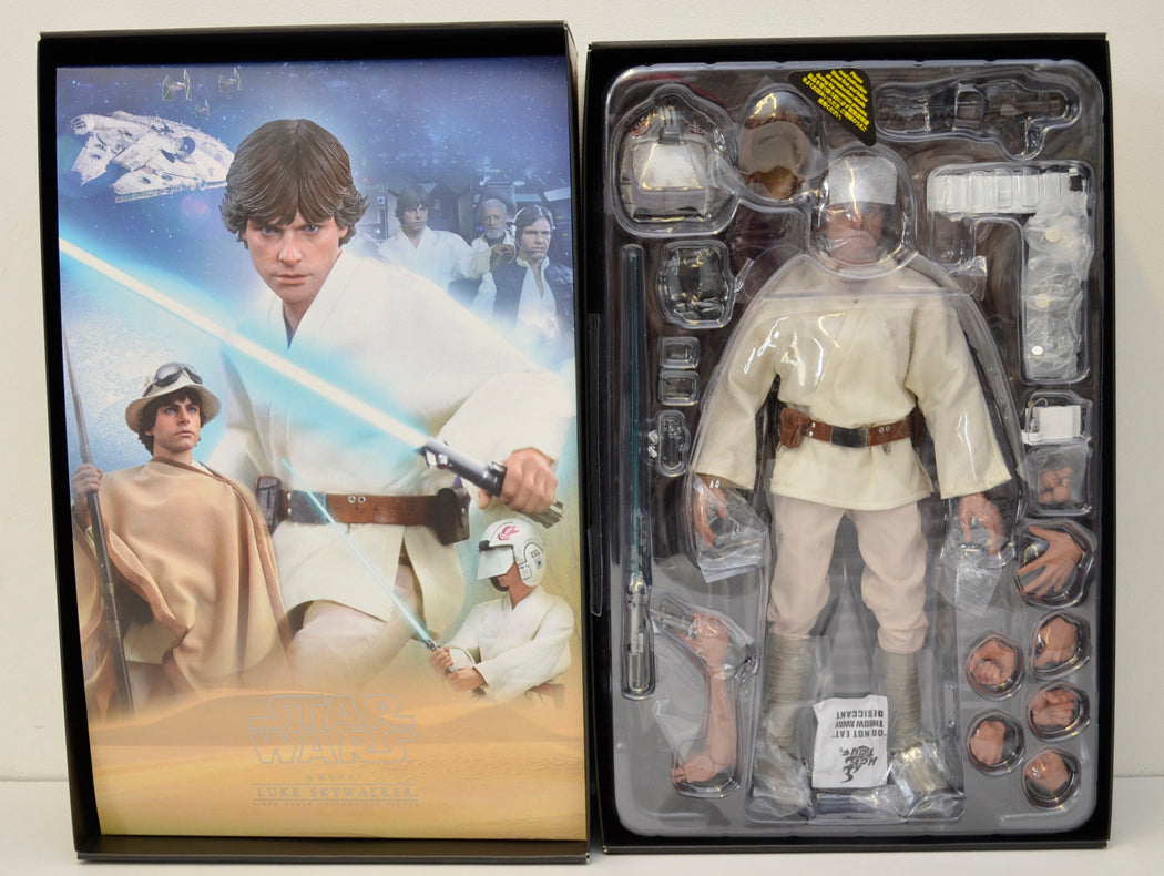 STAR WARS : HOT TOYS - LUKE SKYWALKER – SIDEHOW EXCLUSIVE – Box Inside View 