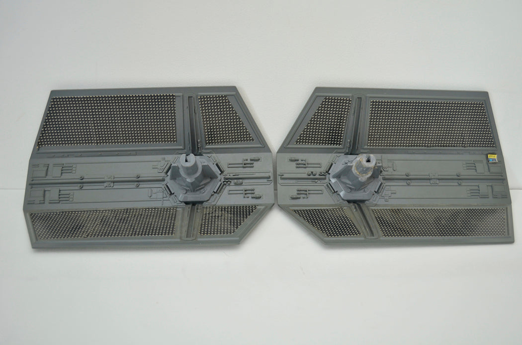 STAR WARS - DARTH VADER TIE FIGHTER - Palitoy Toy 33324 (WINGS Inside View)  