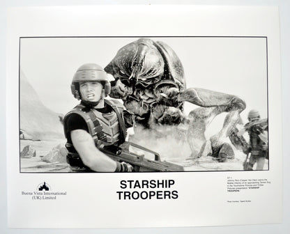 STARSHIP TROOPERS (Still 1) Cinema Black and White Press Stills 