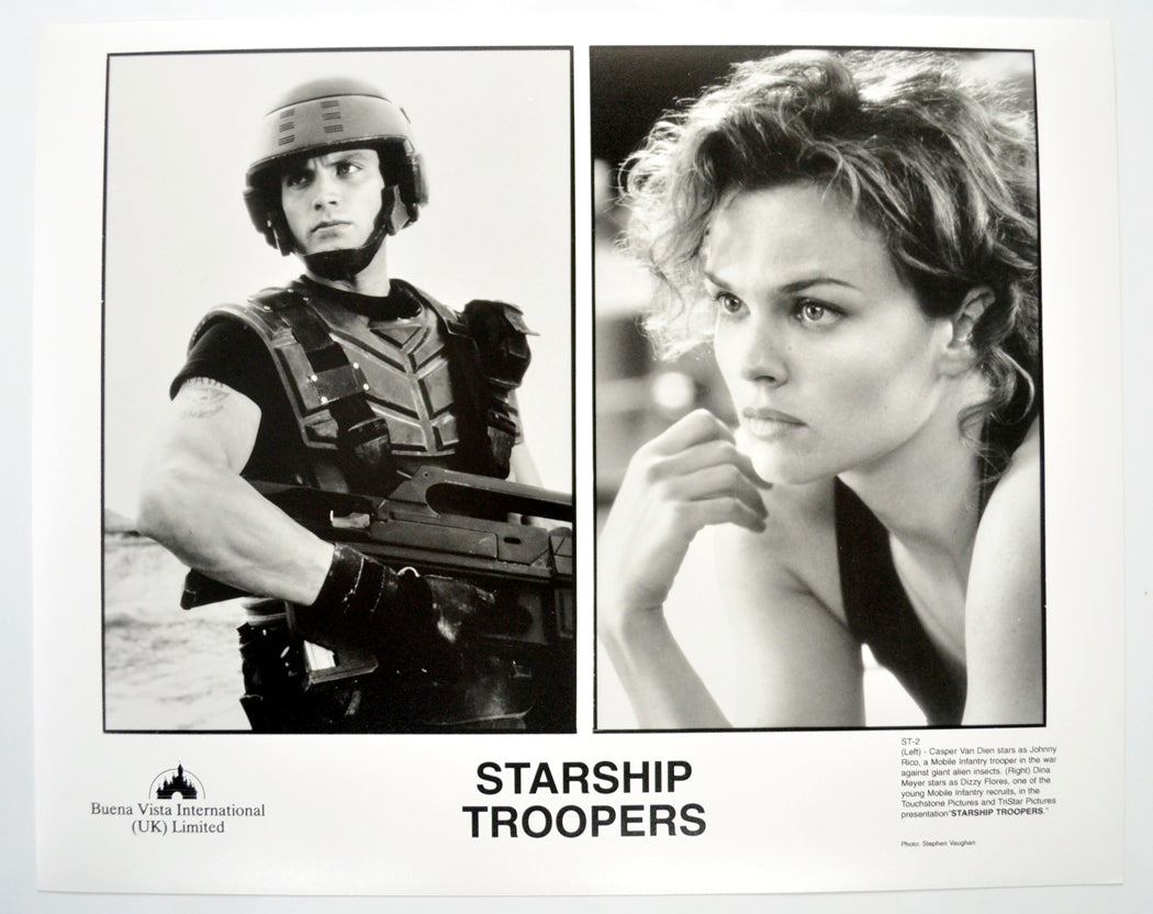 STARSHIP TROOPERS (Still 2) Cinema Black and White Press Stills 