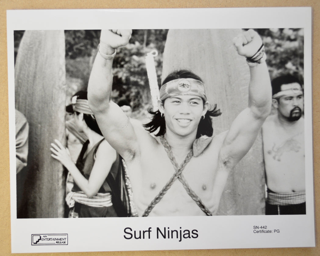 SURF NINJAS Original Cinema Press Kit – Press Still 01 