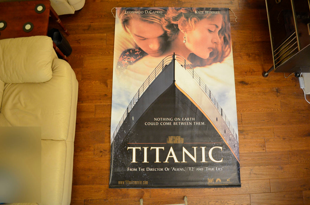 TITANIC Cinema BANNER – Full Scale Photo 