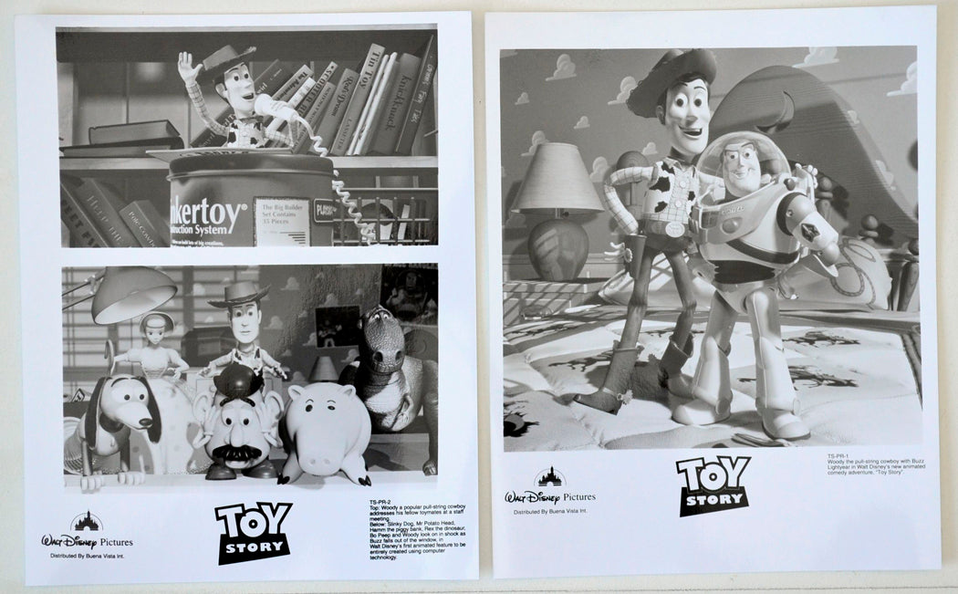 Toy Story    2 Original Cinema Front Of House (FOH) Black And White Stills – Press Stills – Movie Stills     