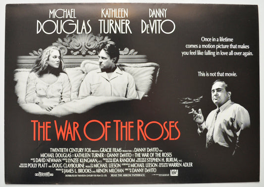 The War Of The Roses Original 6 Page Cinema Exhibitors Campaign Pressbook (UK)